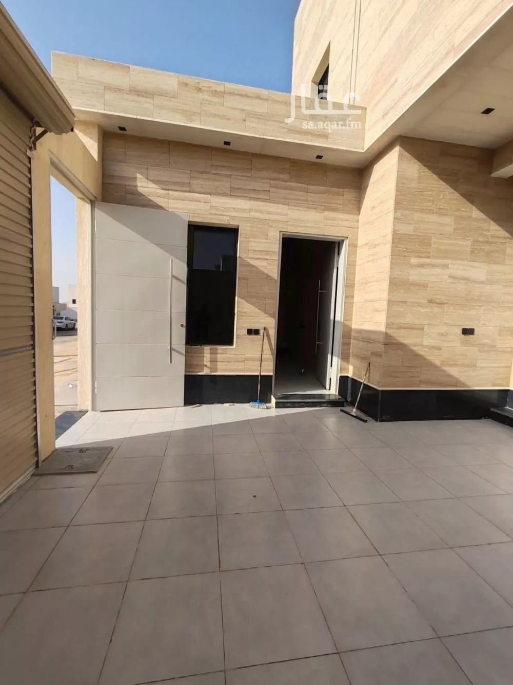 3 bedroom floor in Dahiat Namar 3
