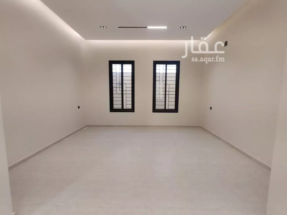 3 bedroom floor in Dahiat Namar 5