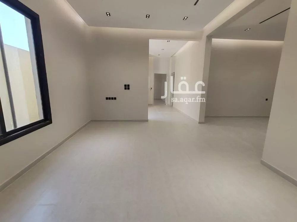 3 bedroom floor in Dahiat Namar 10