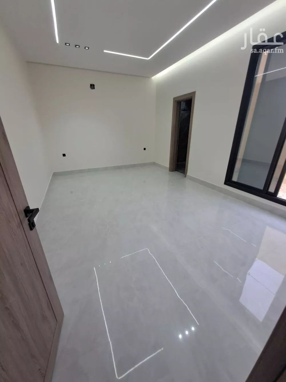 3 bedroom floor in Dahiat Namar 17