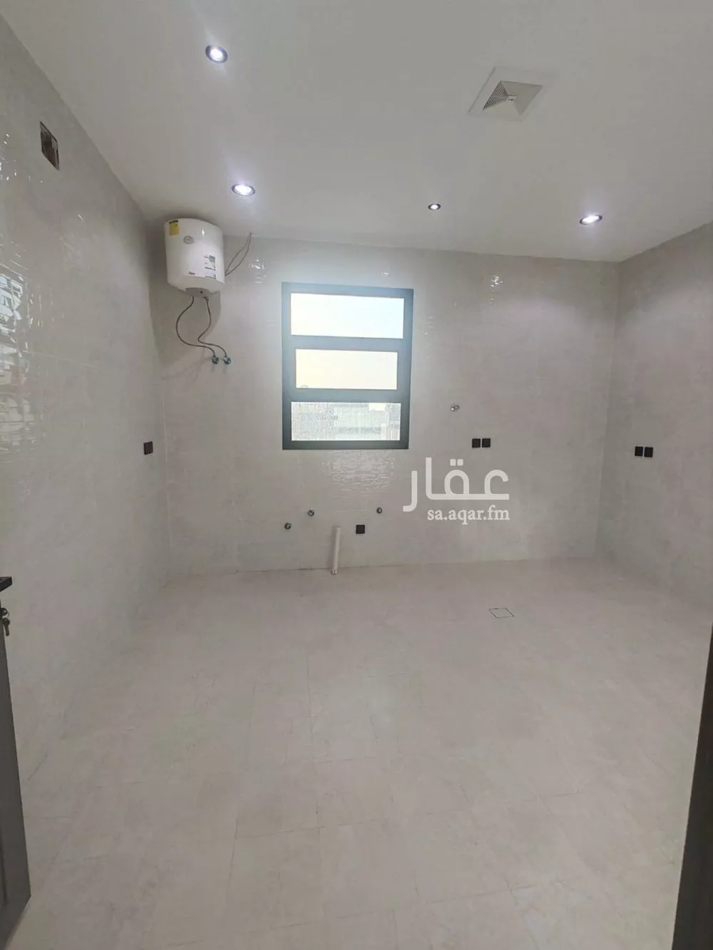 3 bedroom floor in Dahiat Namar 3