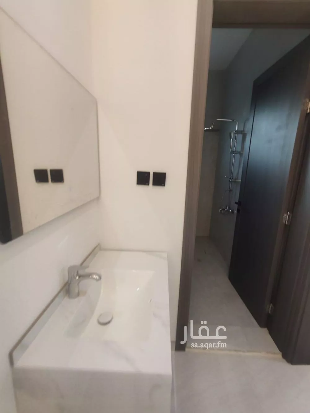 3 bedroom floor in Dahiat Namar 10