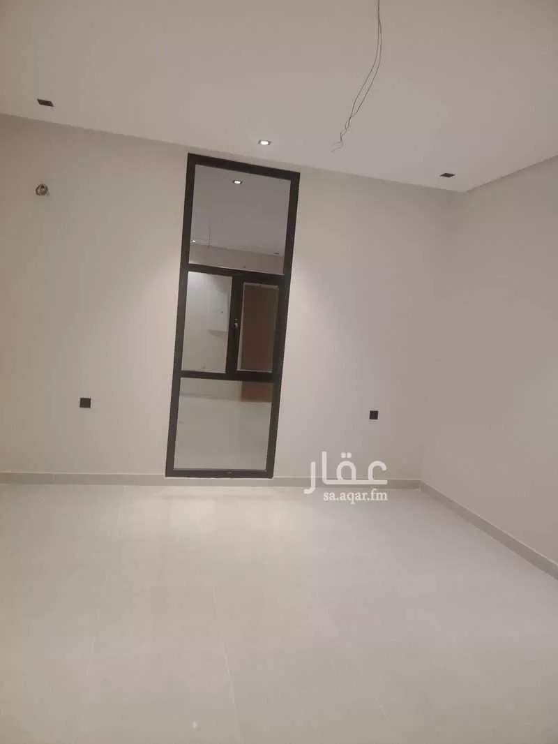 عمارة 607 م² في الصالحية 18