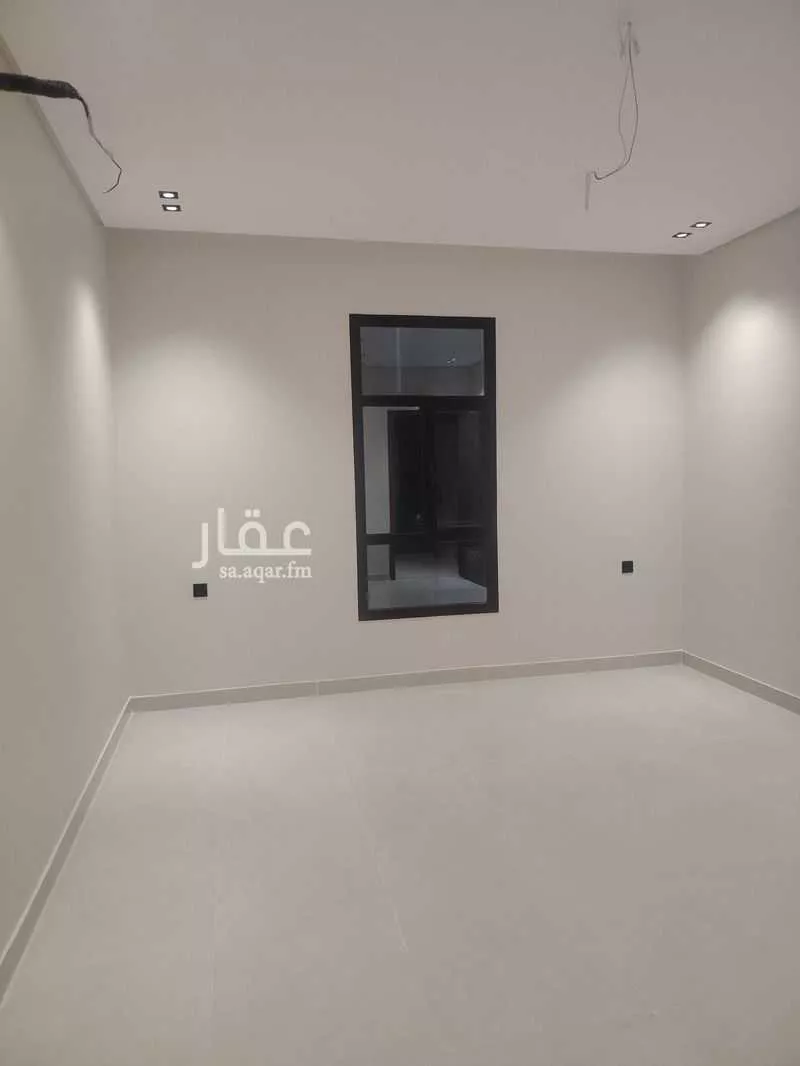 عمارة 607 م² في الصالحية 19