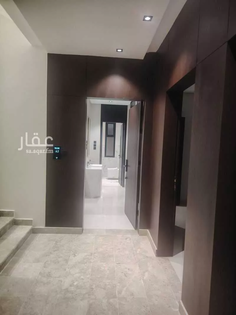 عمارة 607 م² في الصالحية 20