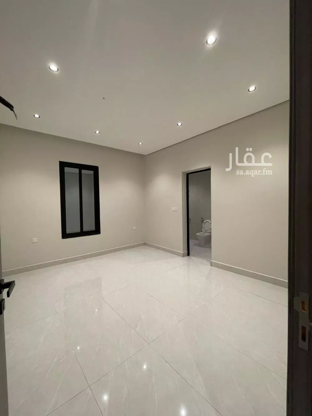 فيلا 6 غرف في الشعلة 23