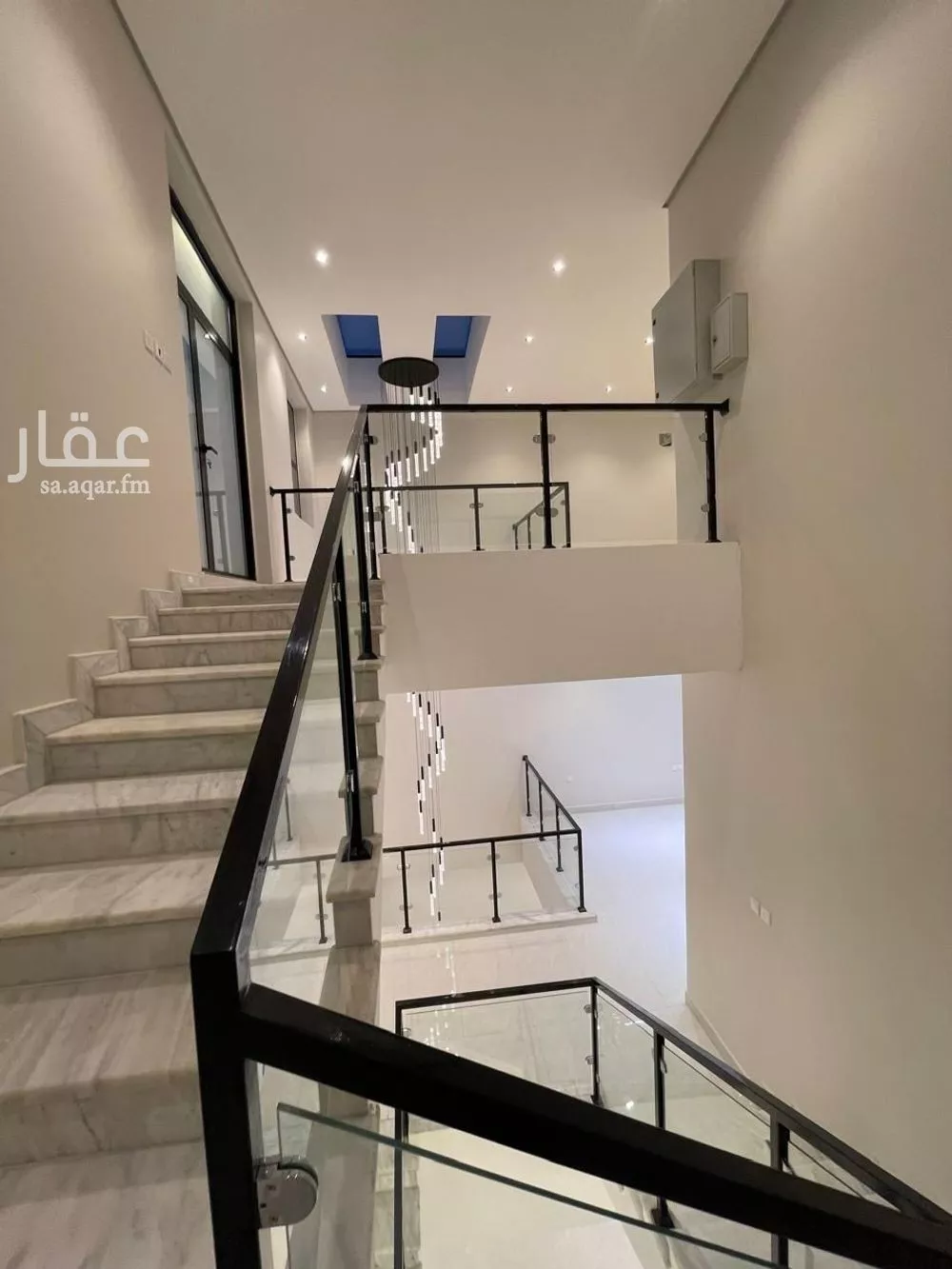 فيلا 6 غرف في الشعلة 25