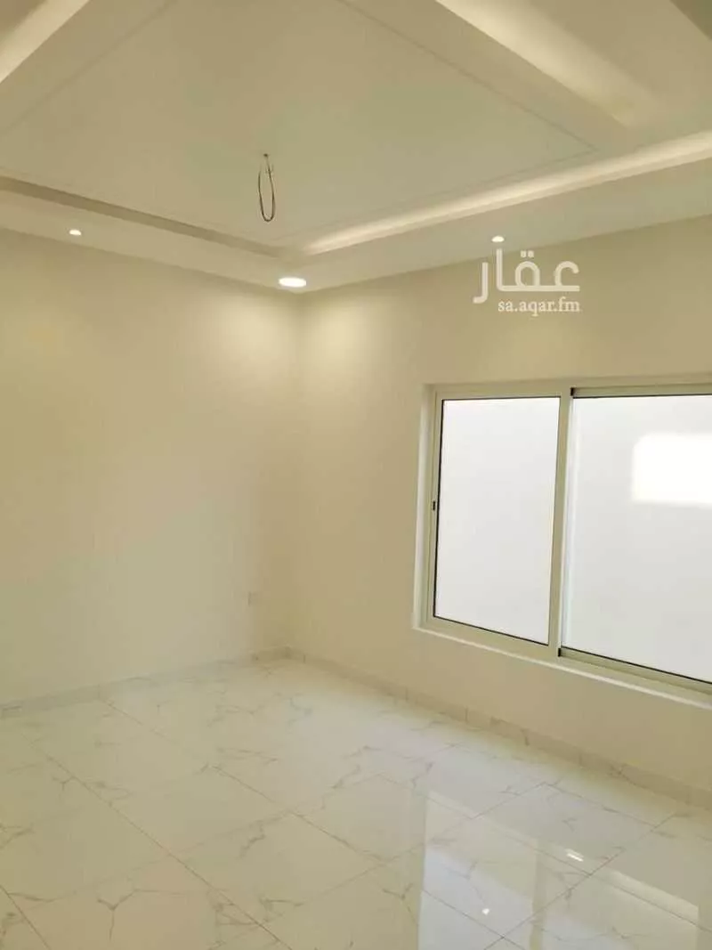 فيلا 8 غرف في الضباب 16