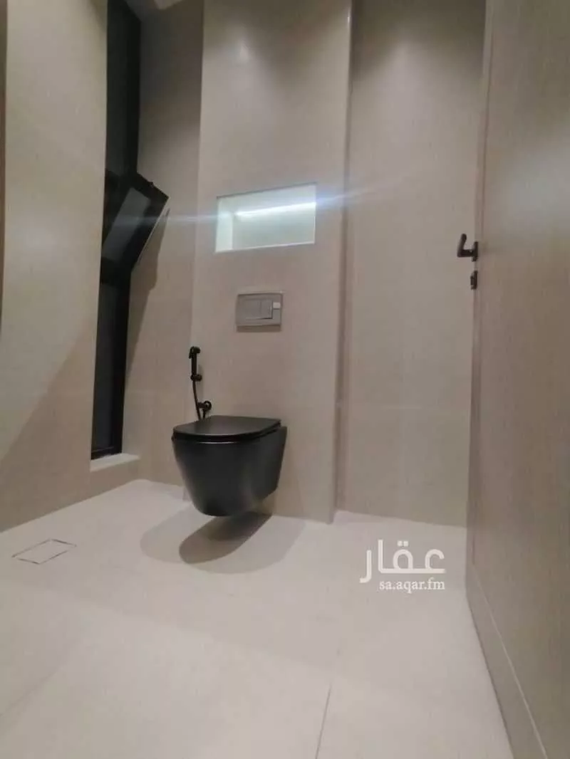 8 bedroom villa in Dahiat King Fahd 11