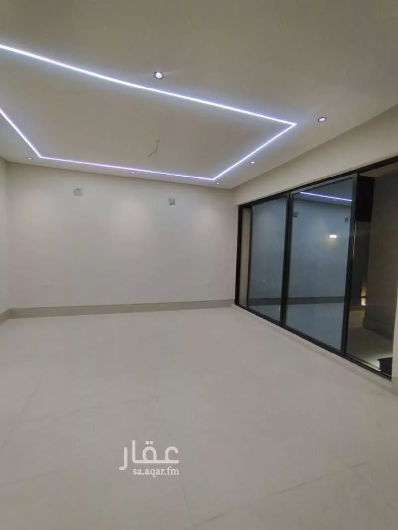 8 bedroom villa in Dahiat King Fahd 12