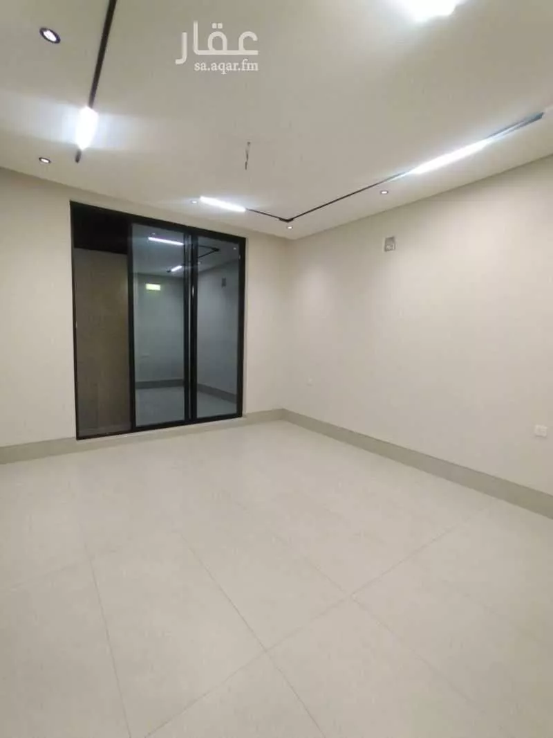 8 bedroom villa in Dahiat King Fahd 16