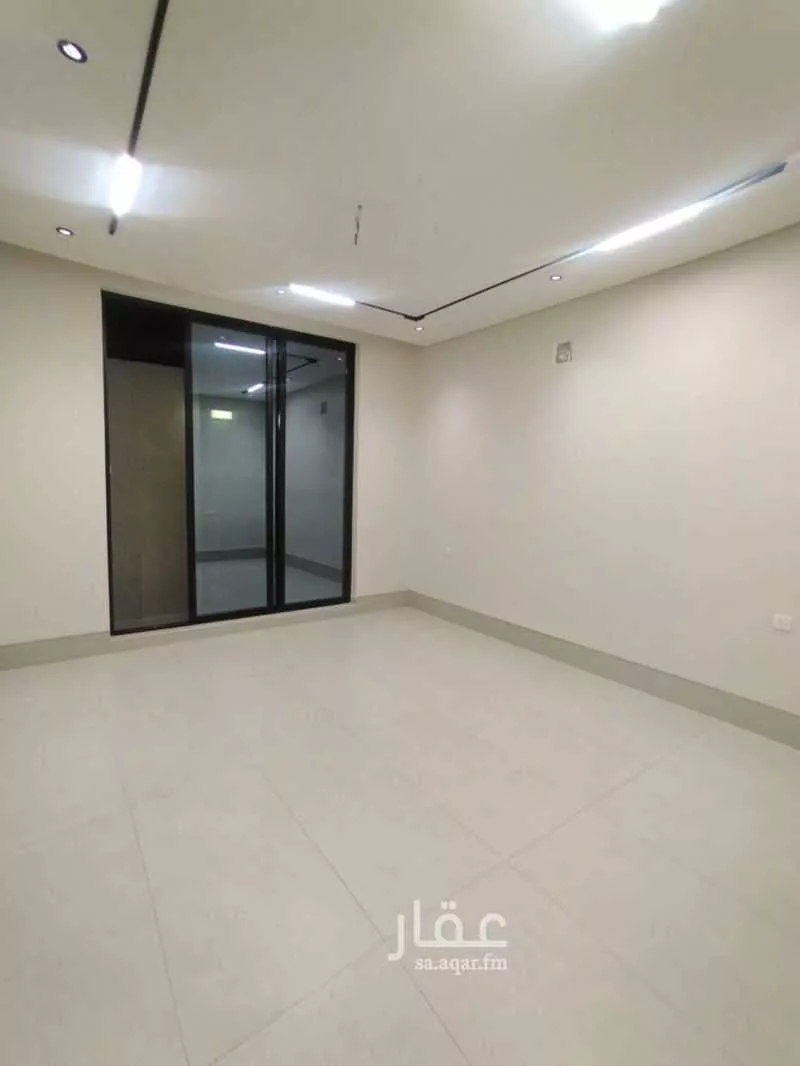 8 bedroom villa in Dahiat King Fahd 8