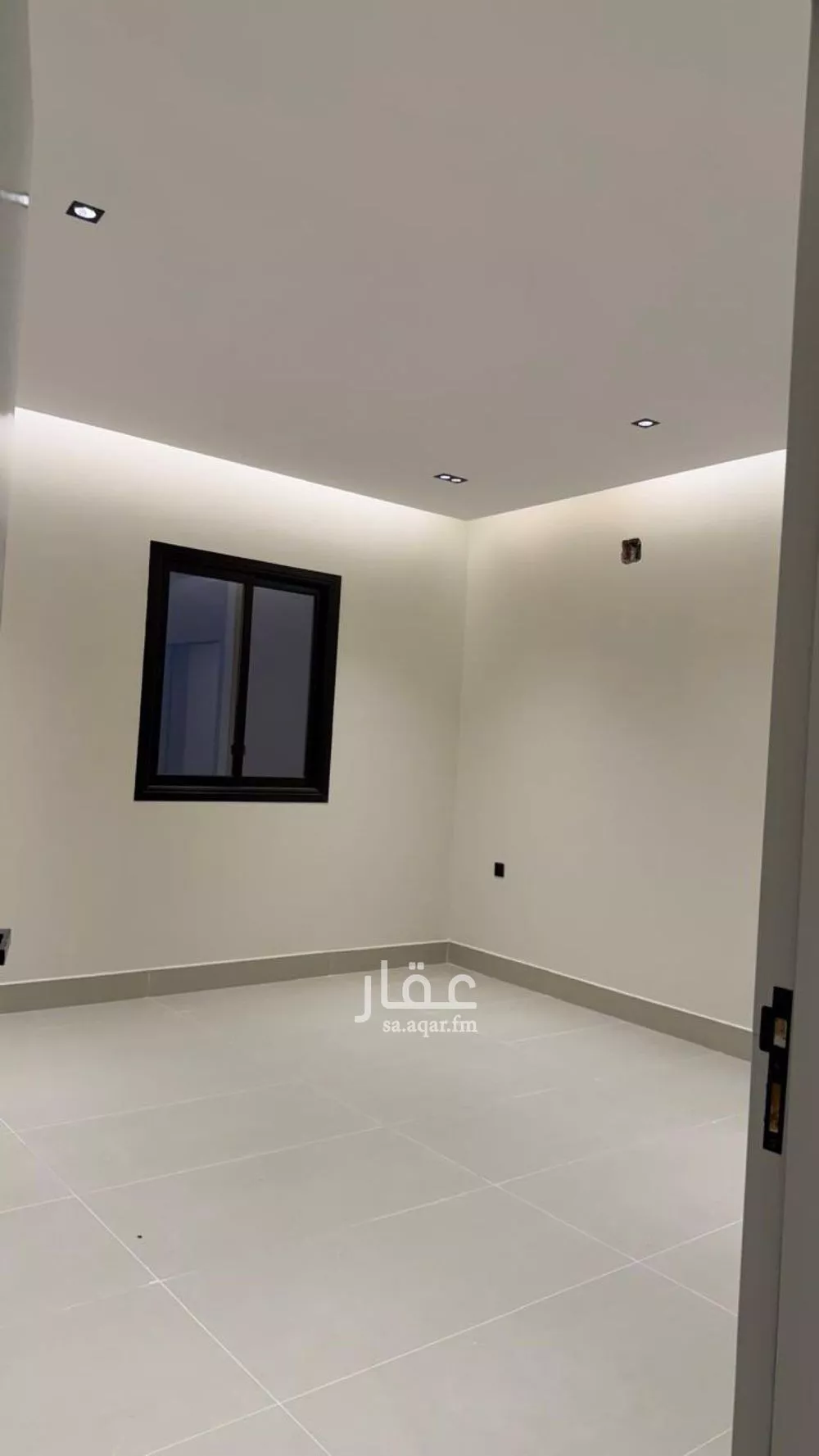 3 bedroom floor in Al Janadriyah 5