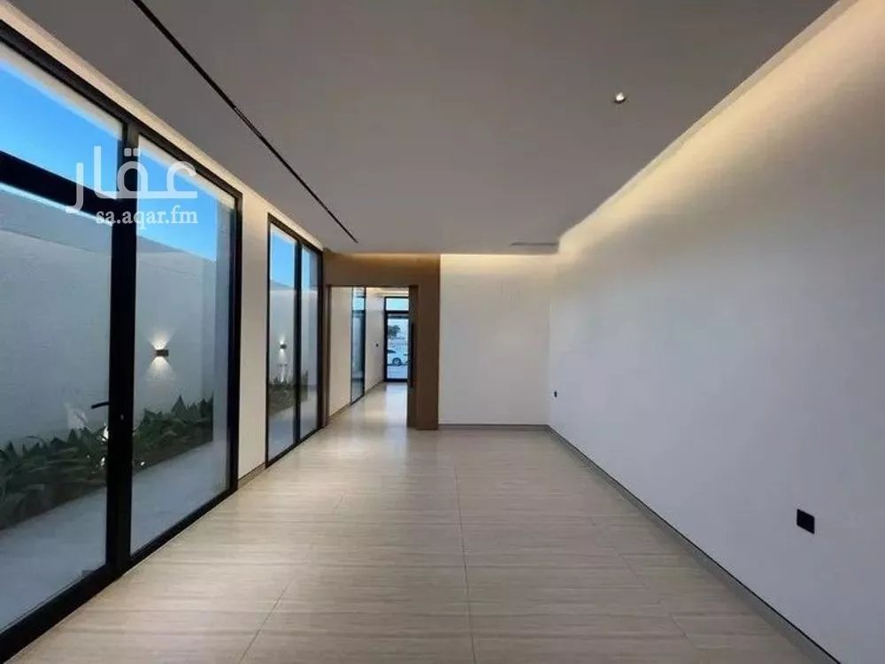 دور 5 غرف في العارض 6