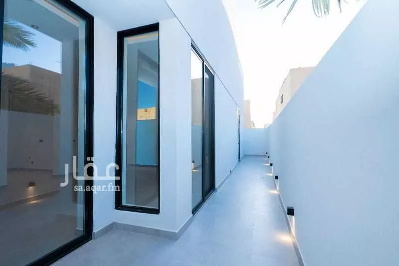 3 bedroom floor in Al Aqiq 3
