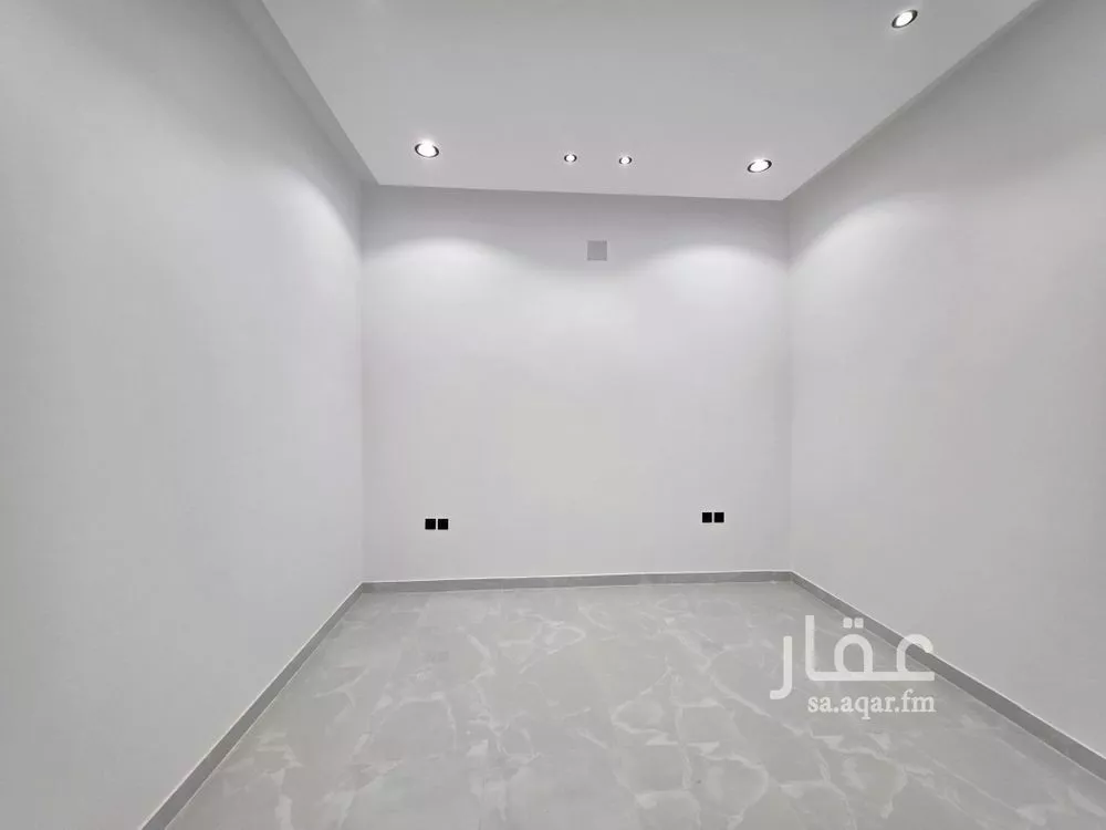دور 4 غرف في الجنادرية 3