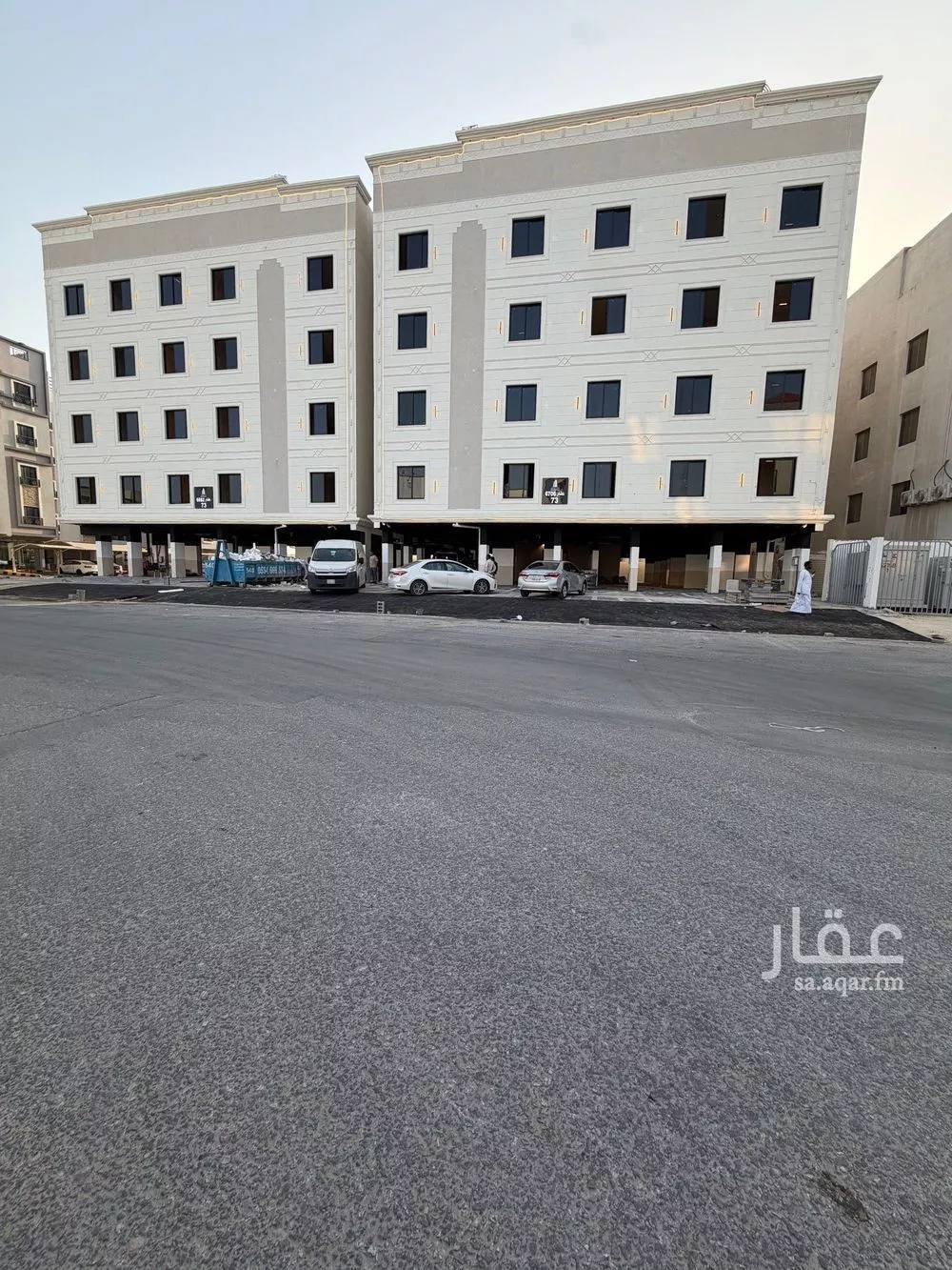 شقة 4 غرف في الحمرا 2