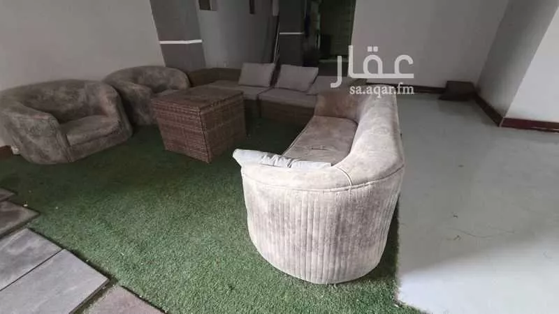 شقة 3 غرف في الحمرا 16