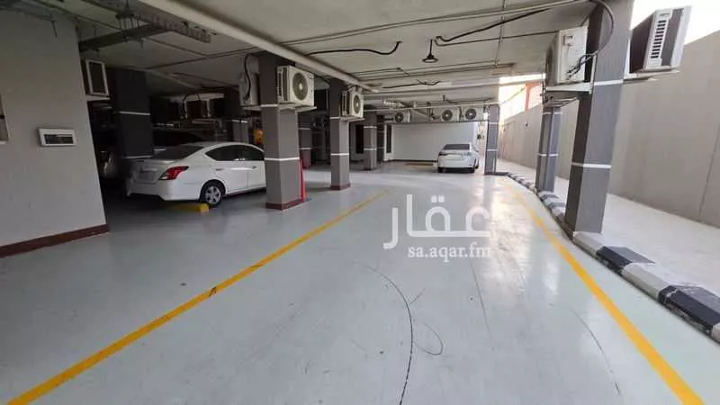 شقة 3 غرف في الحمرا 21
