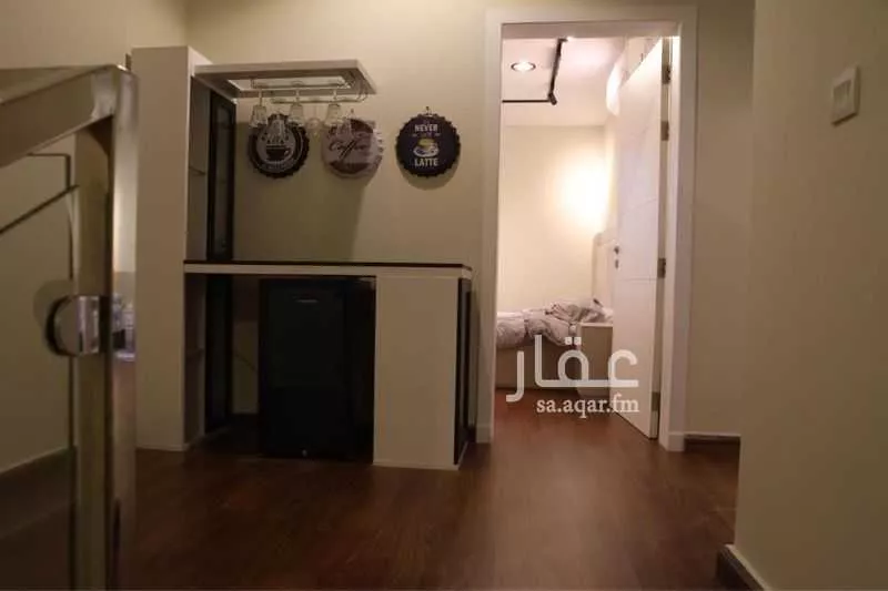 شقة 3 غرف في الحمرا 5