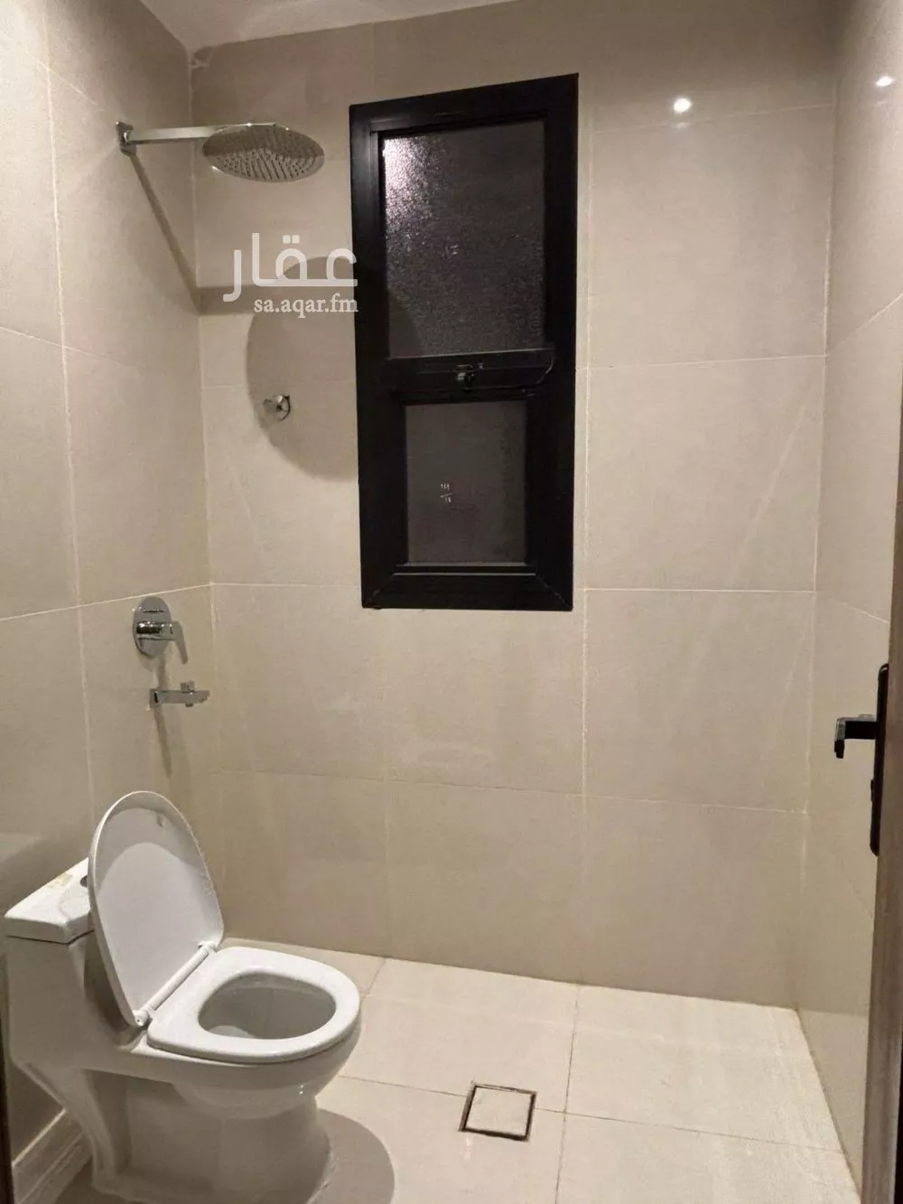 3 bedroom floor in Al Yarmouk 6