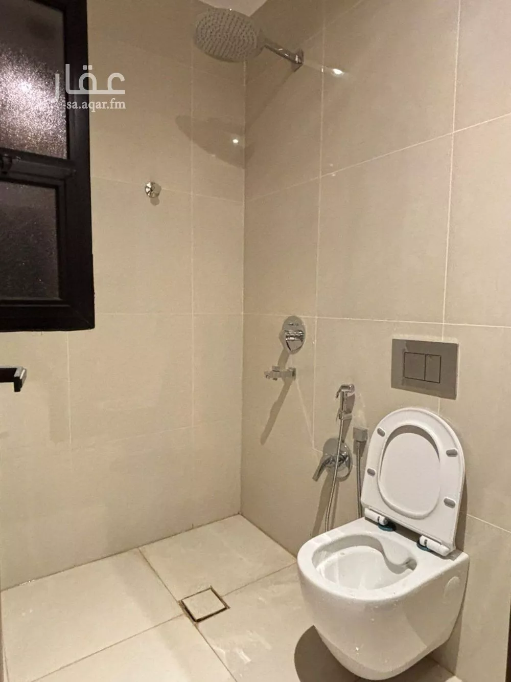3 bedroom floor in Al Yarmouk 8