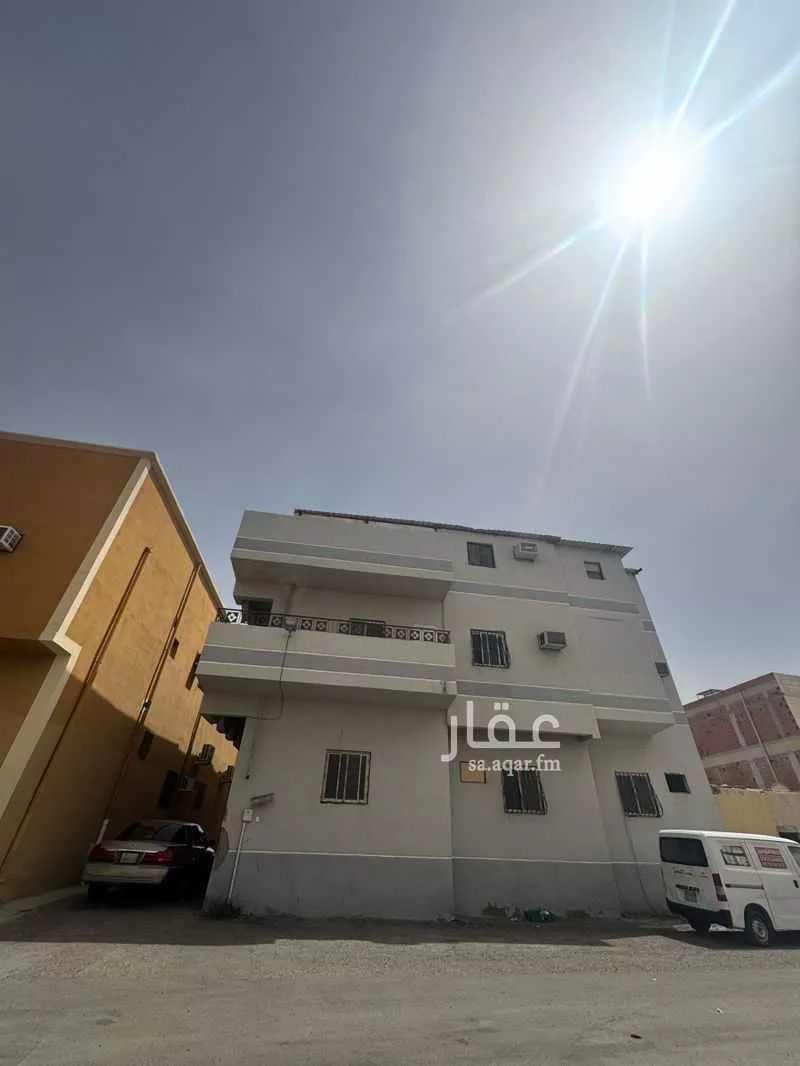 عمارة 771 م² في البركة 2