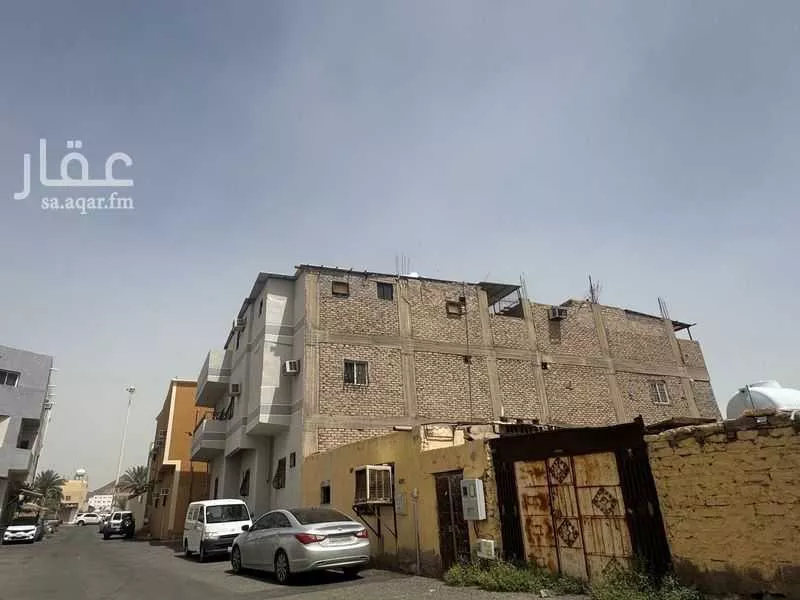 عمارة 771 م² في البركة 5