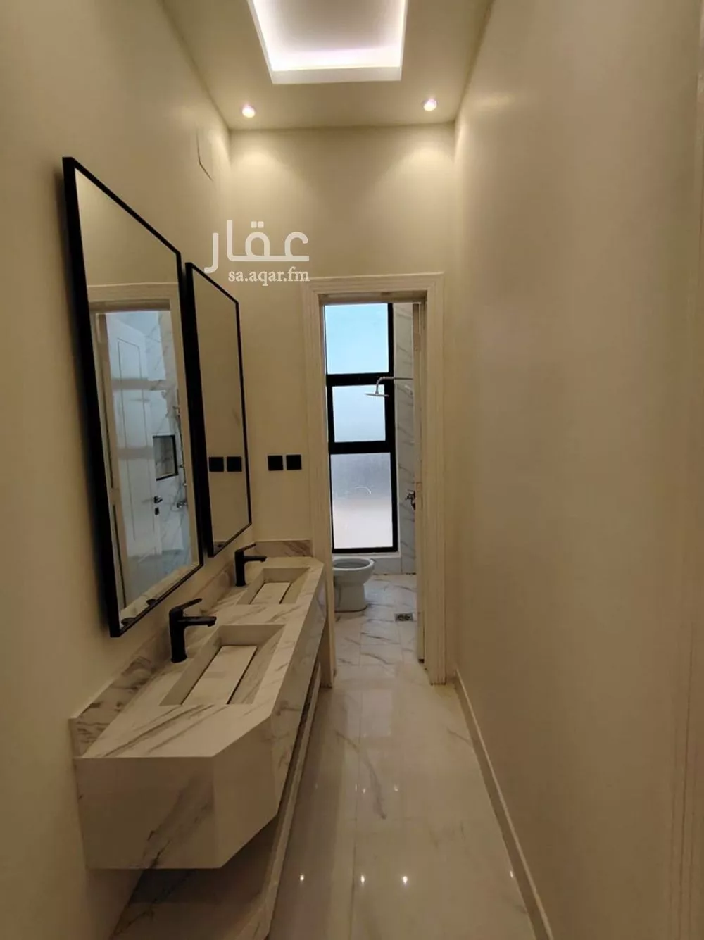 3 bedroom floor in Al Janadriyah 13