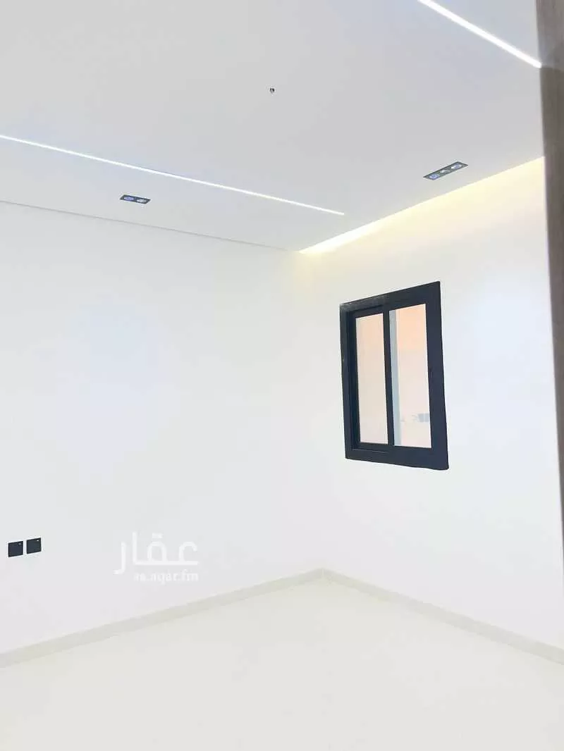 عمارة 305 م² في قلعة مخيط 5