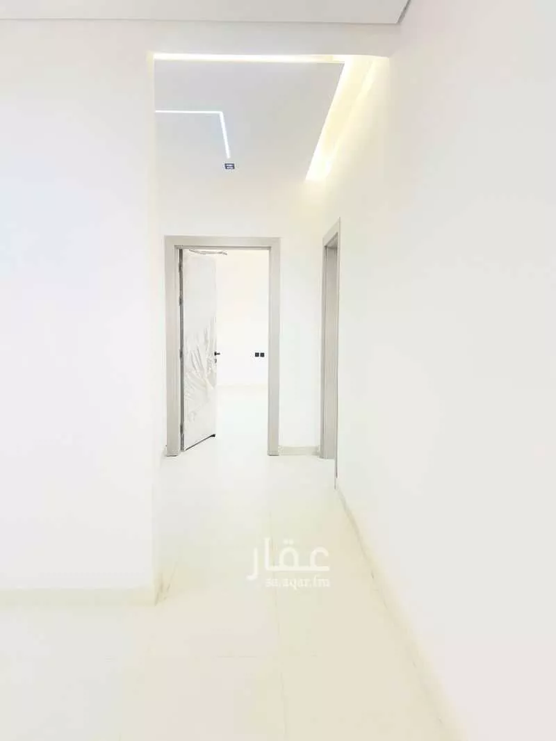 عمارة 305 م² في قلعة مخيط 8
