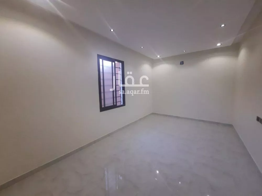 دور 4 غرف في عكاظ 12