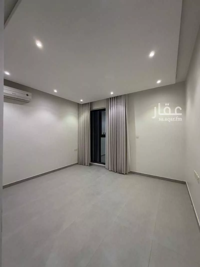 دور 3 غرف في العارض 15
