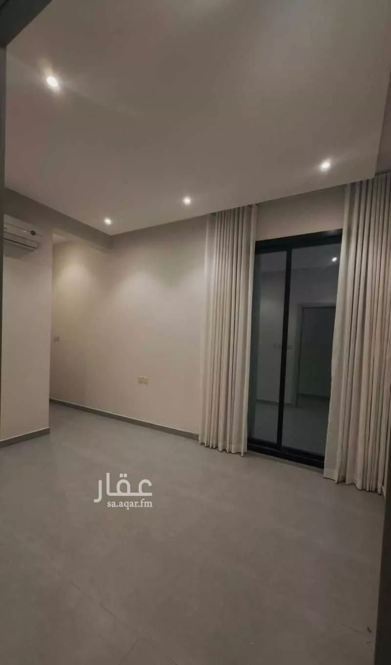 دور 3 غرف في العارض 21