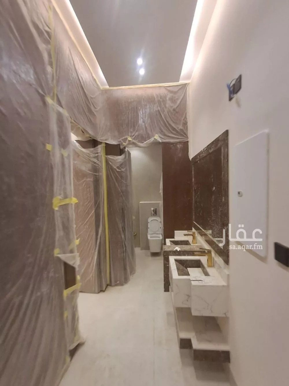 4 bedroom floor in Dhahrat Namar 4