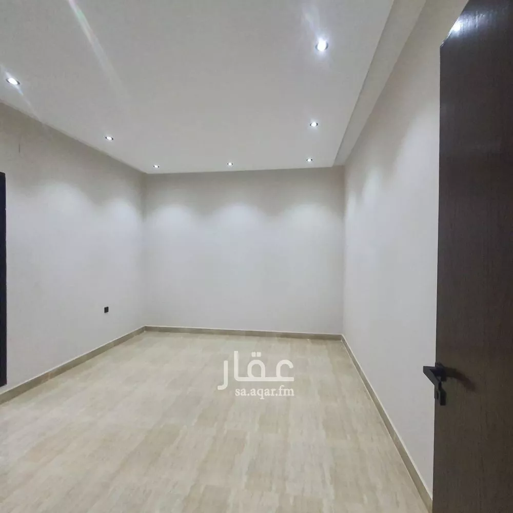 دور 4 غرف في عكاظ 8