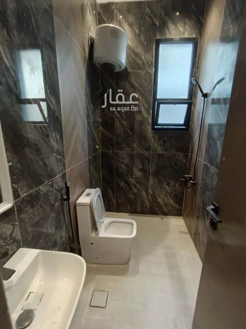 دور 4 غرف في عكاظ 15