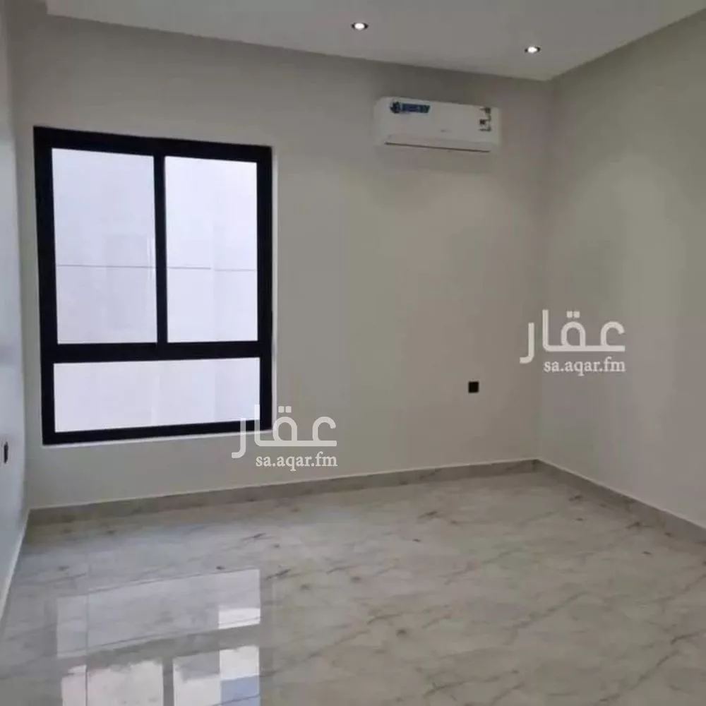 4 bedroom floor in Al Rimal 4