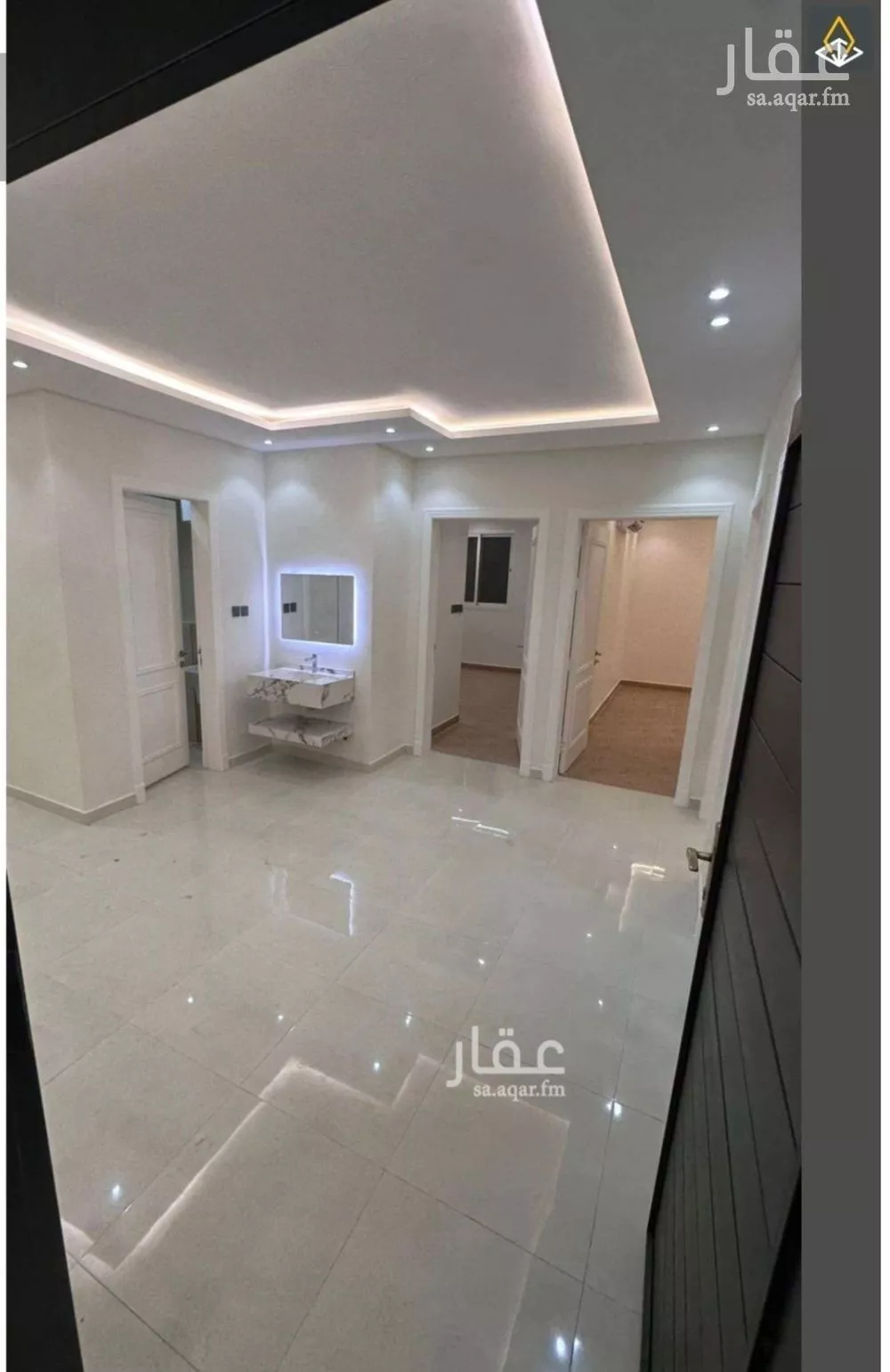 3 bedroom floor in Al Narjis 5