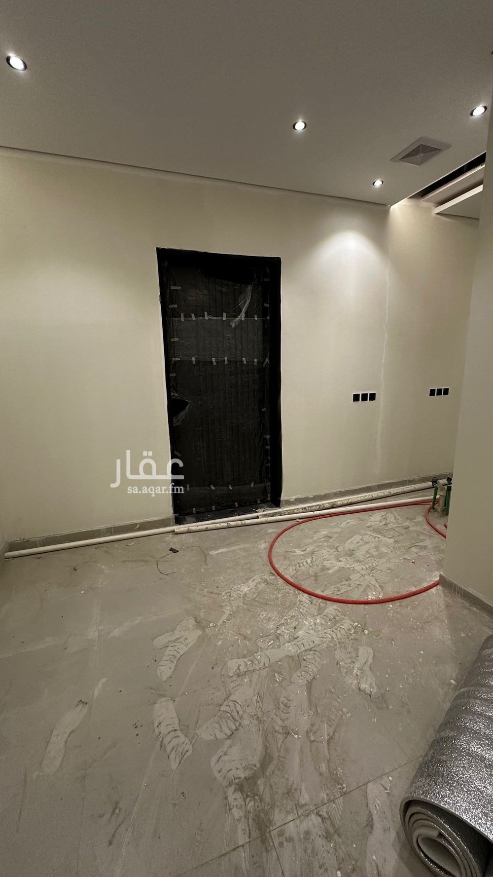 5 bedroom building in Dhahrat Laban, Riyadh 2