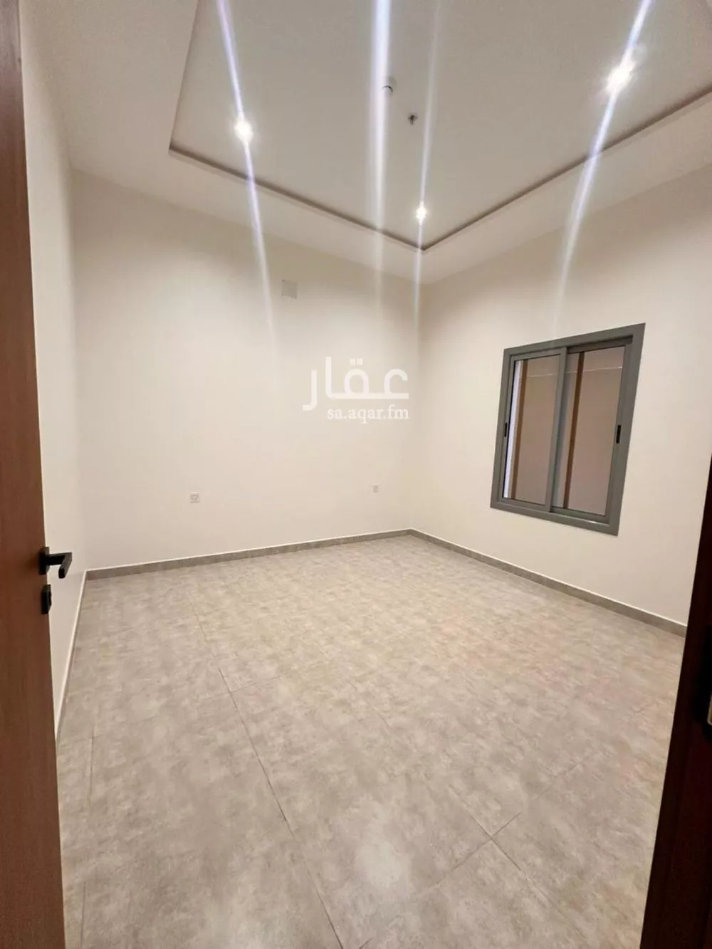 عمارة 1428 م² في ظهرة لبن 12