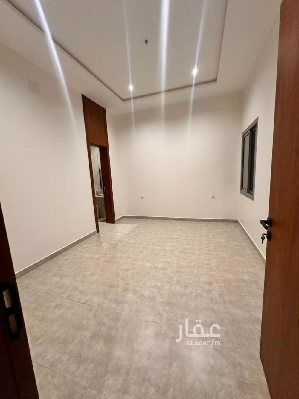 عمارة 1428 م² في ظهرة لبن 5