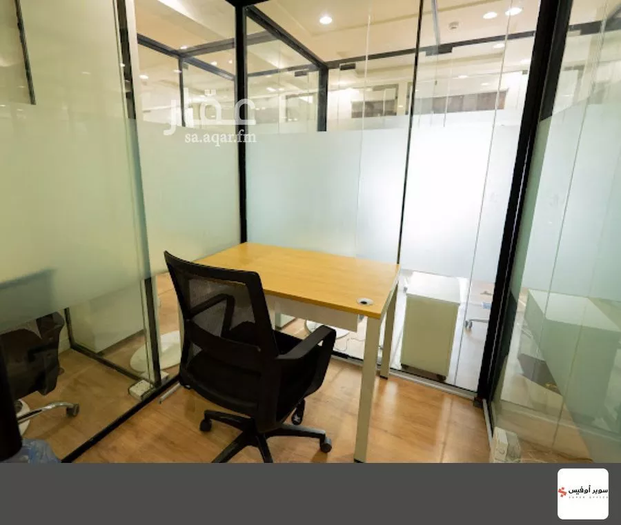 884 sqm office in Al Aridh 2