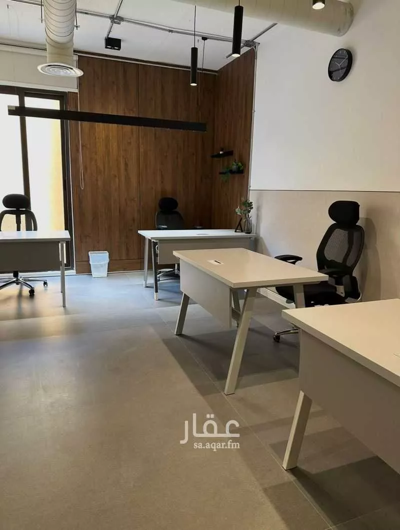مكتب 757 م² في الازدهار 10