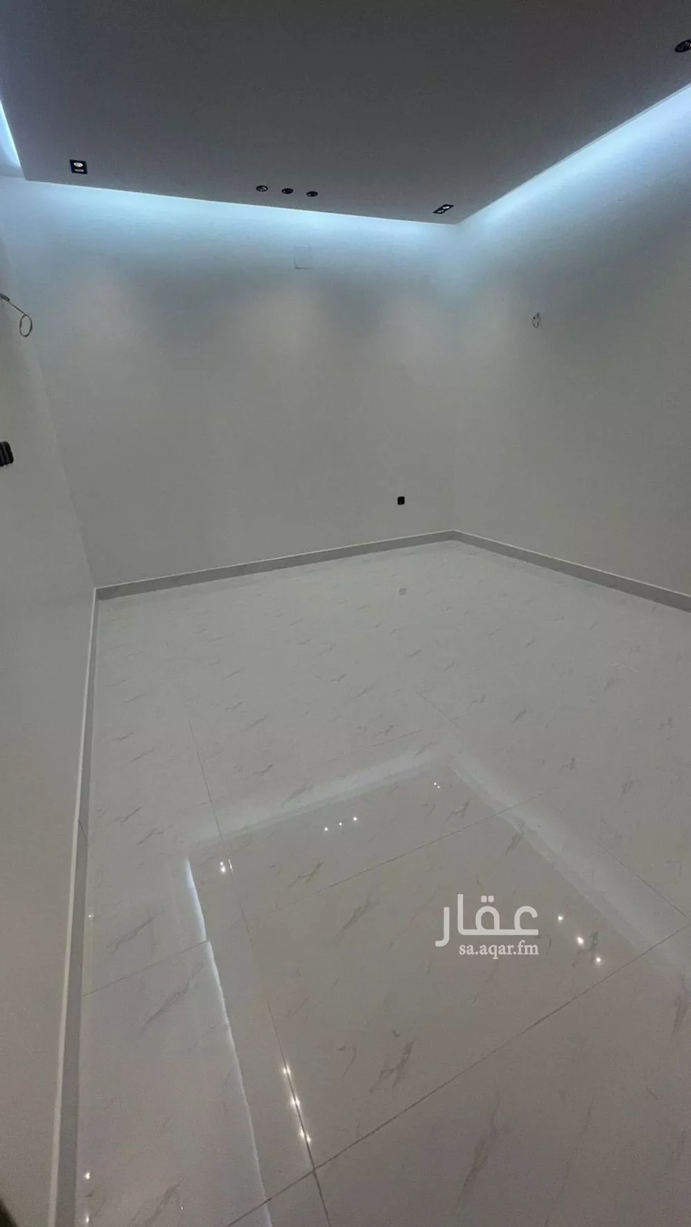 4 bedroom floor in Al Rimal 2