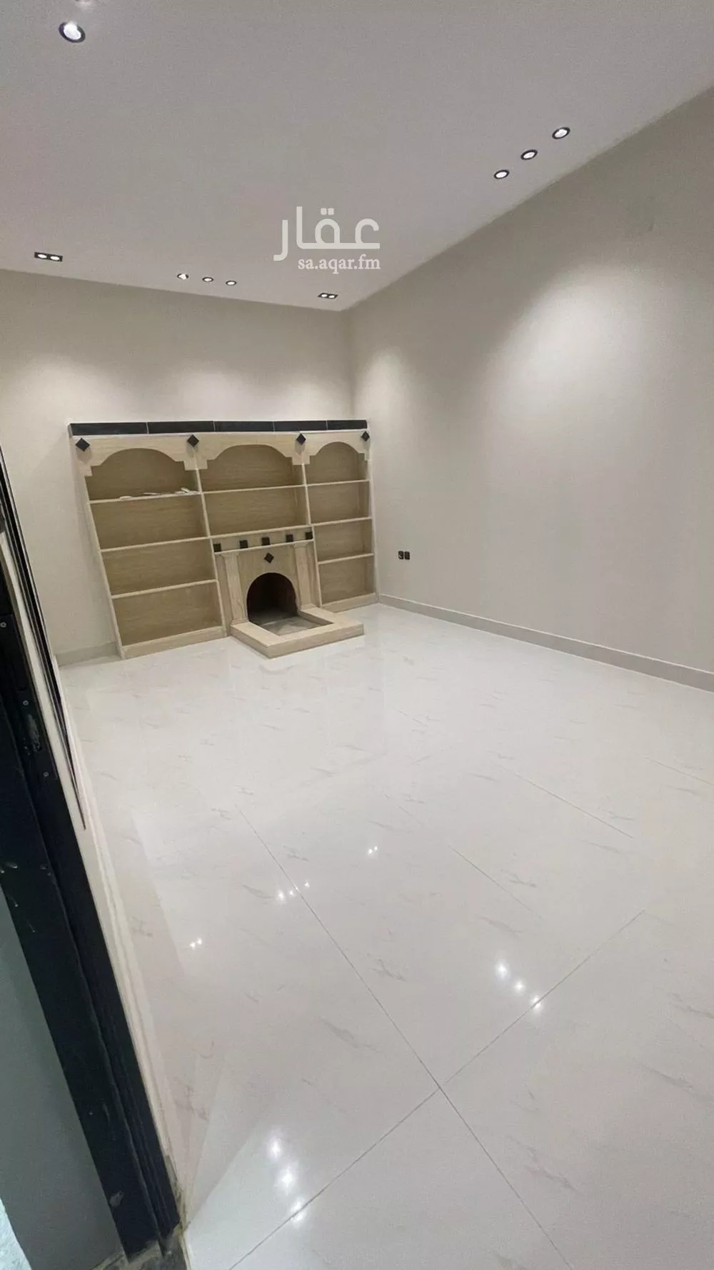 4 bedroom floor in Al Rimal 15