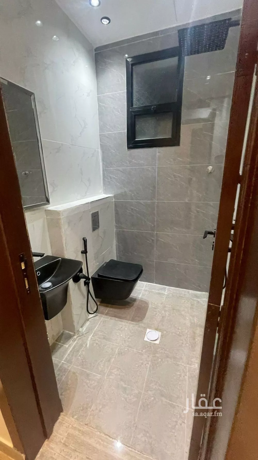4 bedroom floor in Al Rimal 10