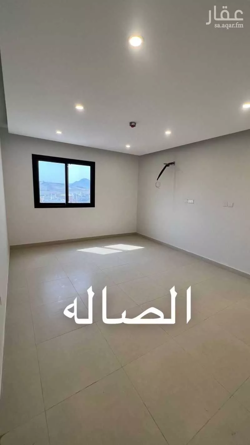 شقة 6 غرف في الملك فهد 6