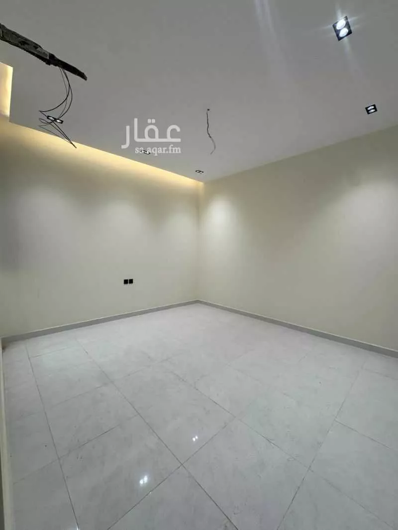 شقة 4 غرف في البحيرات 2
