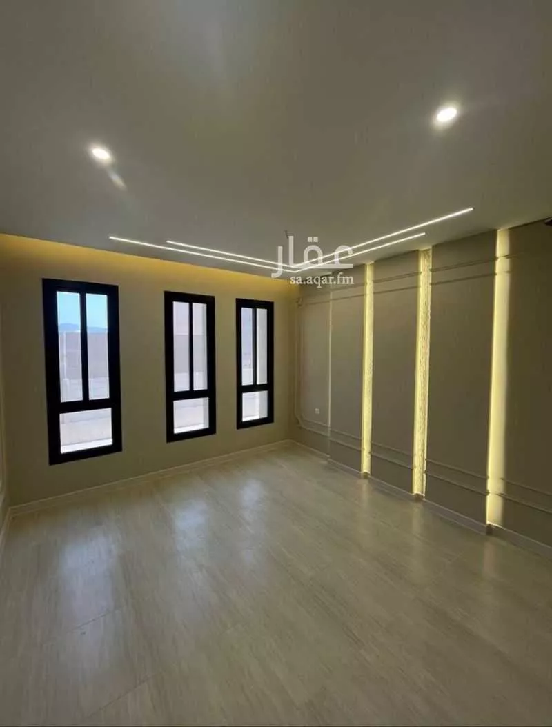 6 bedroom apartment in King Fahd 3